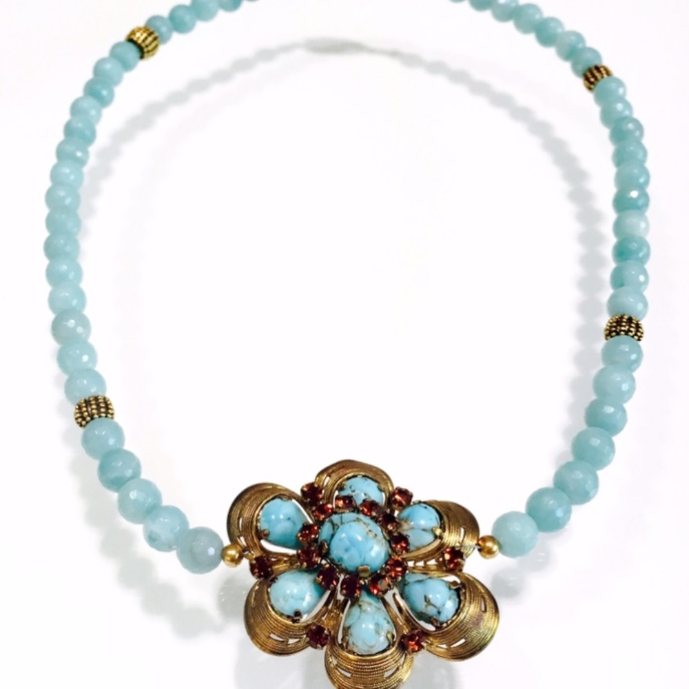 Green stone necklace